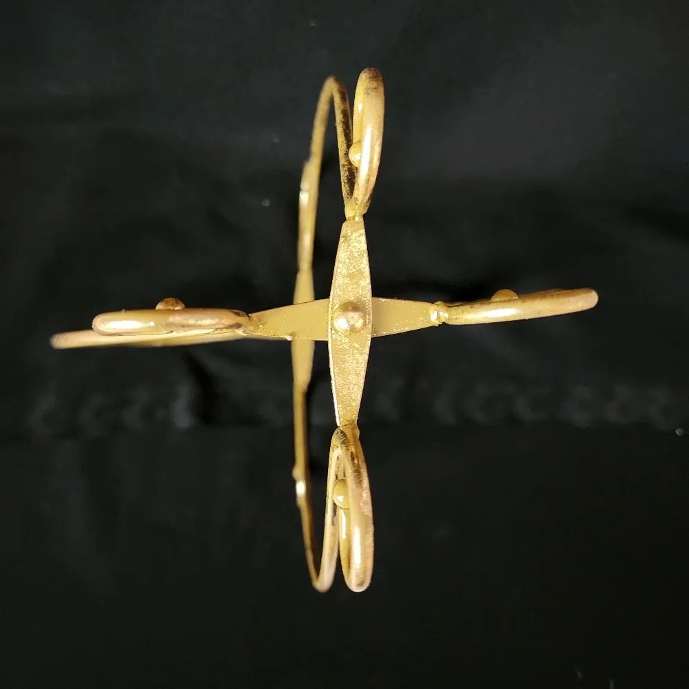 PIER 1 metal foldable holiday ornament holder gold tone Original Box